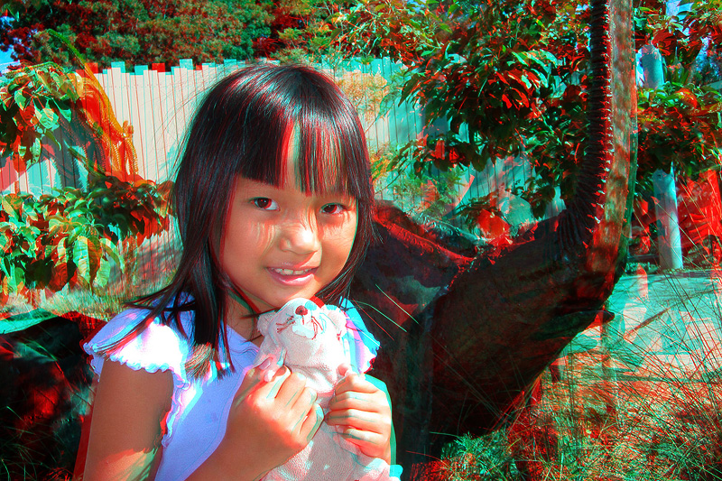 20100807 161858 1874
Sissi in front of an abstract metal elephant statue - use red-cyan glasses to view properly.

